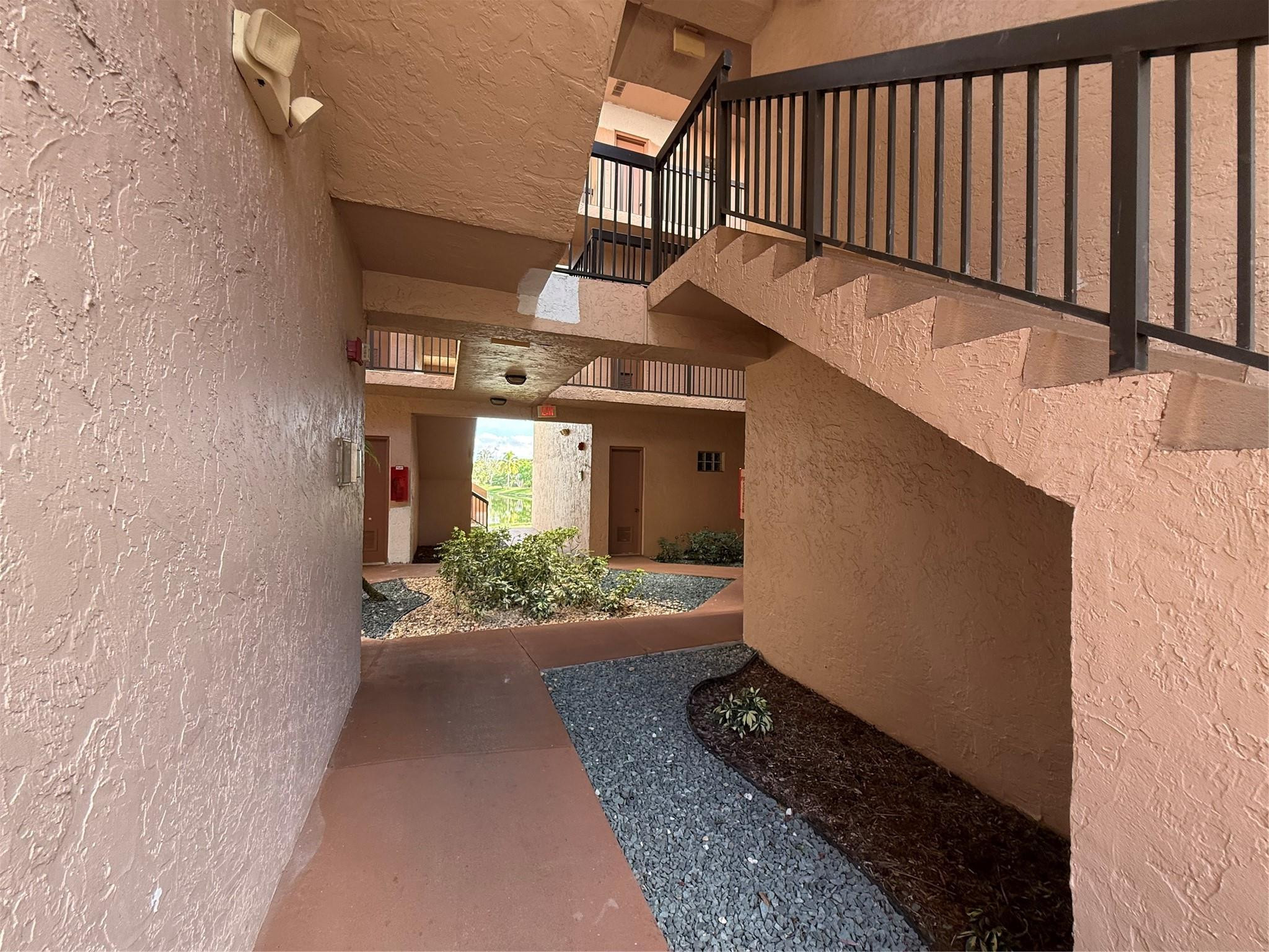 10790 NW 14th Street # 187, Plantation FL 33322