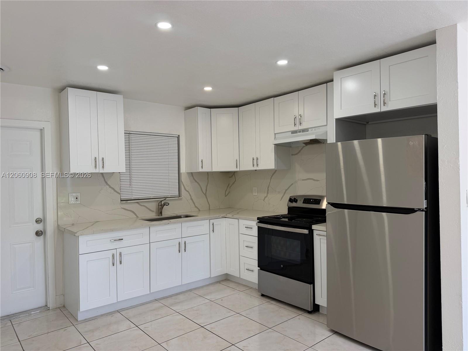 732 SW 6th St # 732, Dania Beach FL 33004