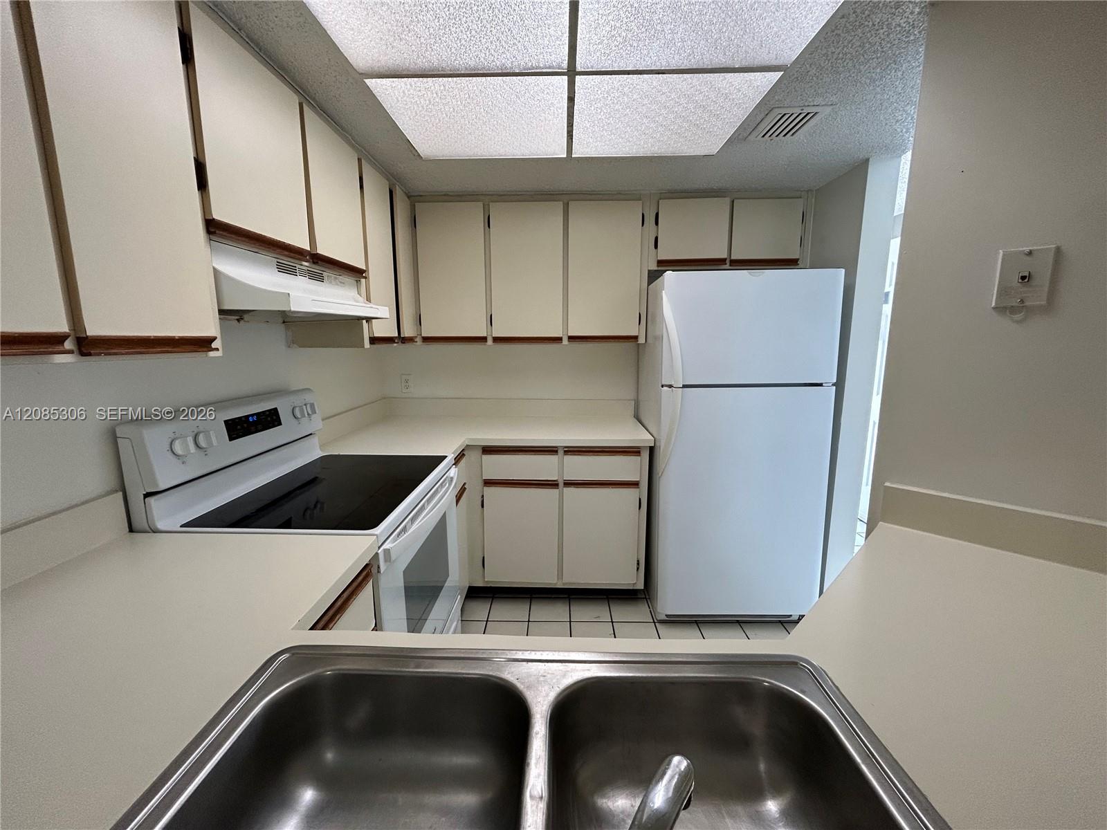 5200 NW 31st Ave # 53 — Photo 4