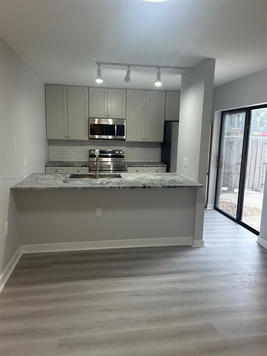 603 6th Way, West Palm Beach FL 33407