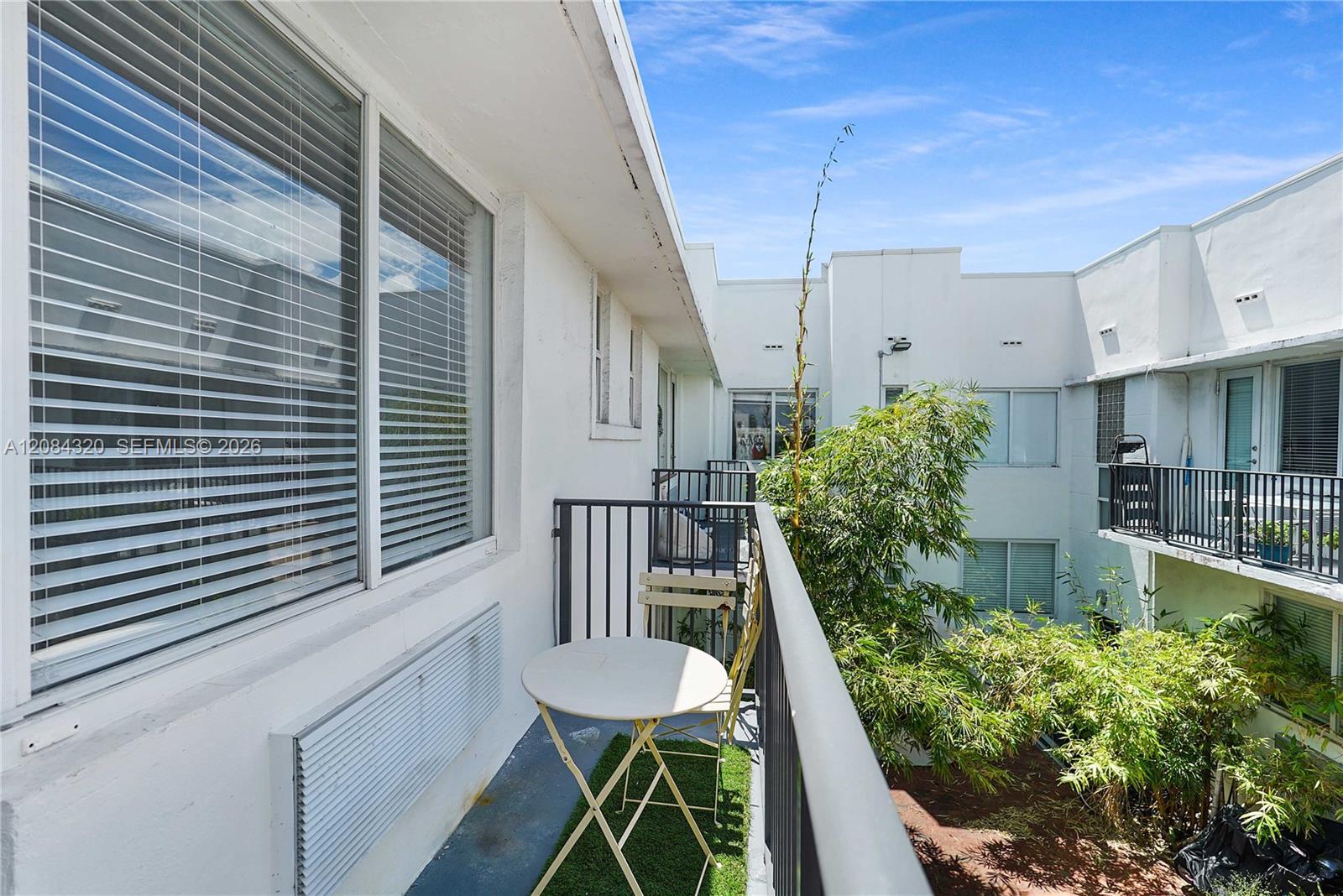 320 80th St # 14, Miami Beach FL 33141