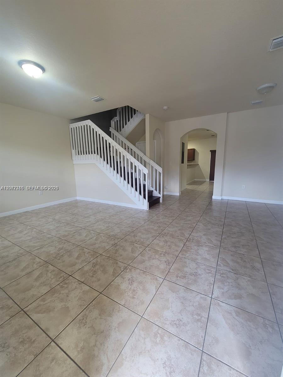 8935 W 35th Ln # 8935 — Photo 3