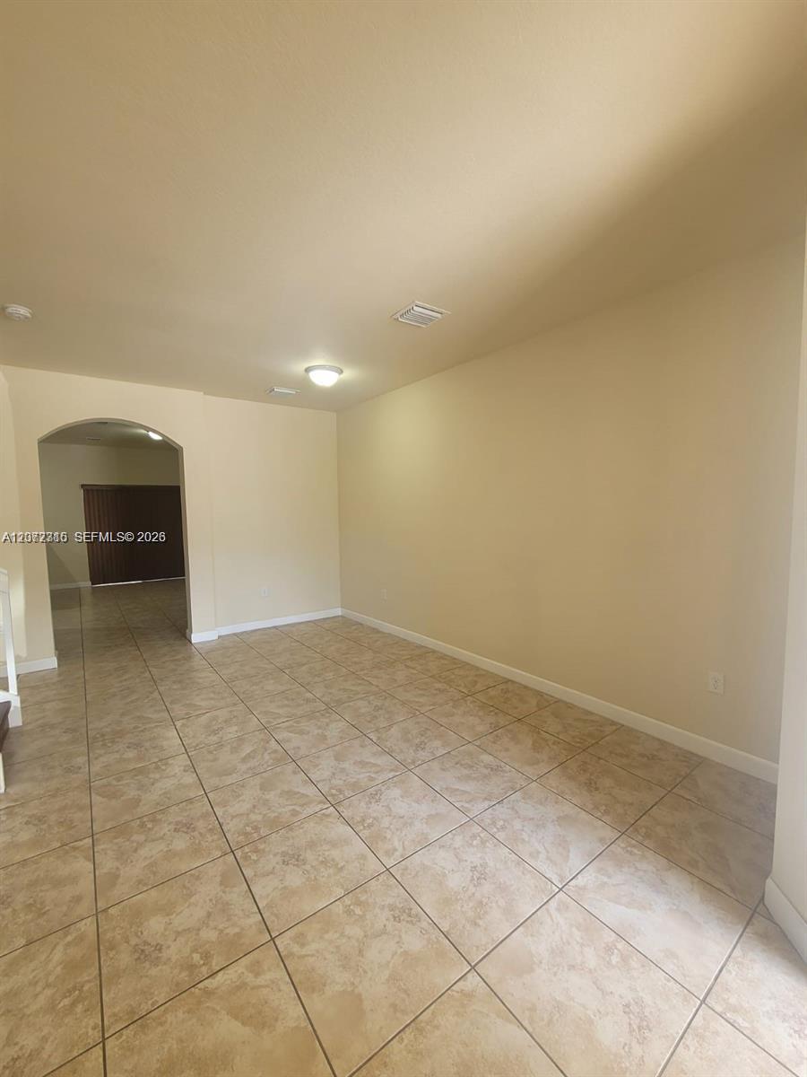 8935 W 35th Ln # 8935 — Photo 4