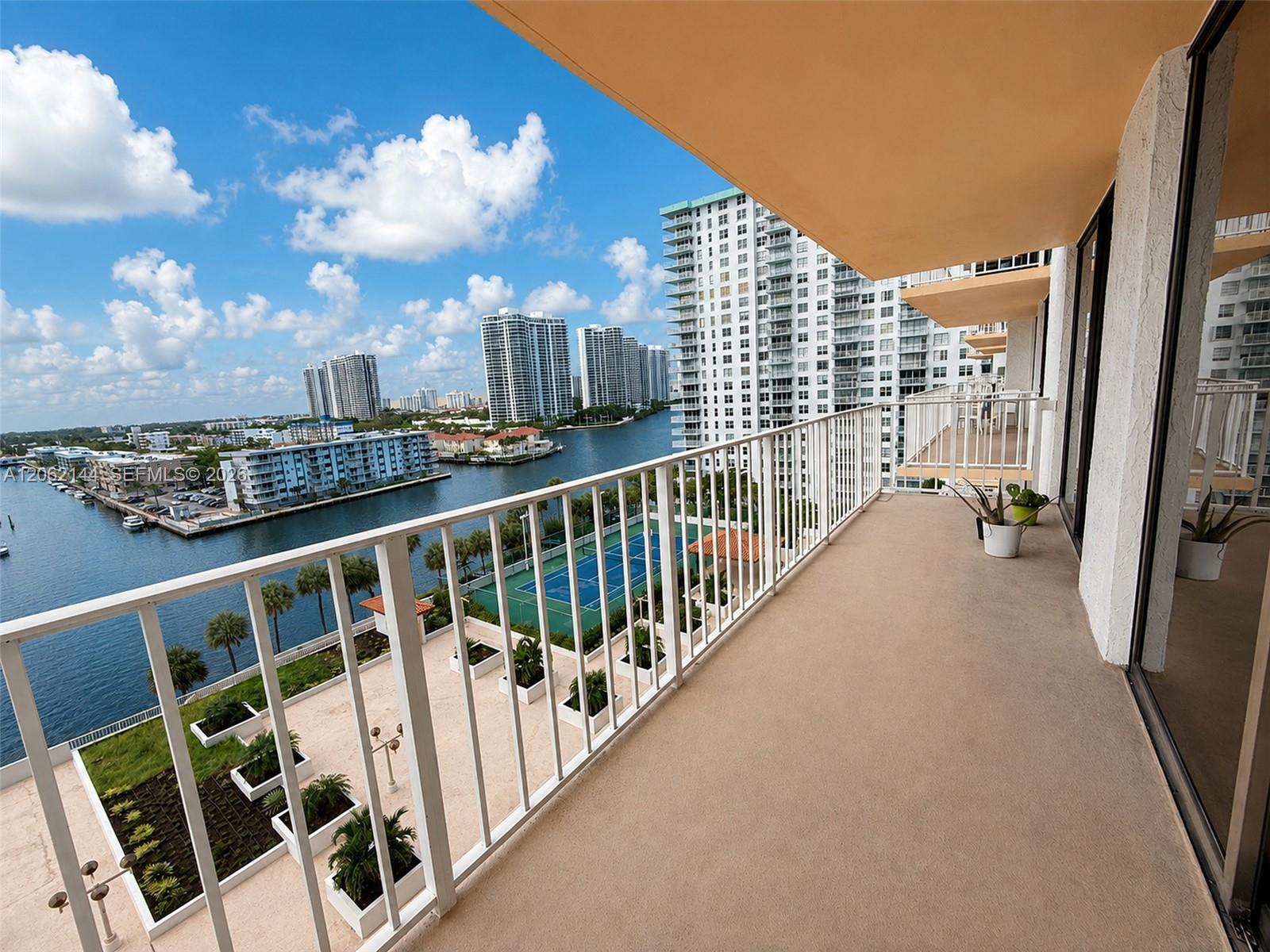 290 174th St # 1005, Sunny Isles Beach FL 33160