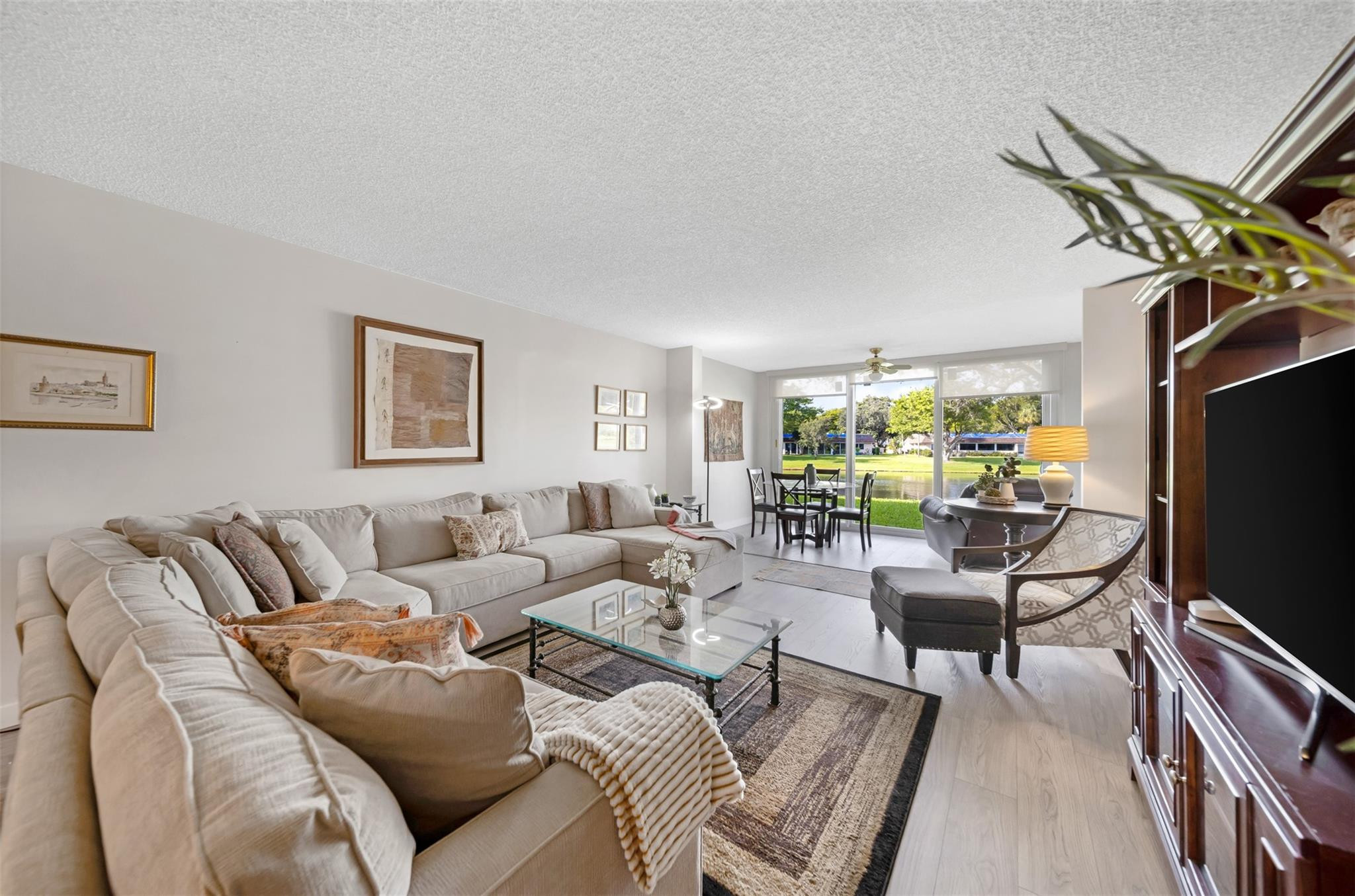 3611 OAKS CLUBHOUSE Drive # 104, Pompano Beach FL 33069