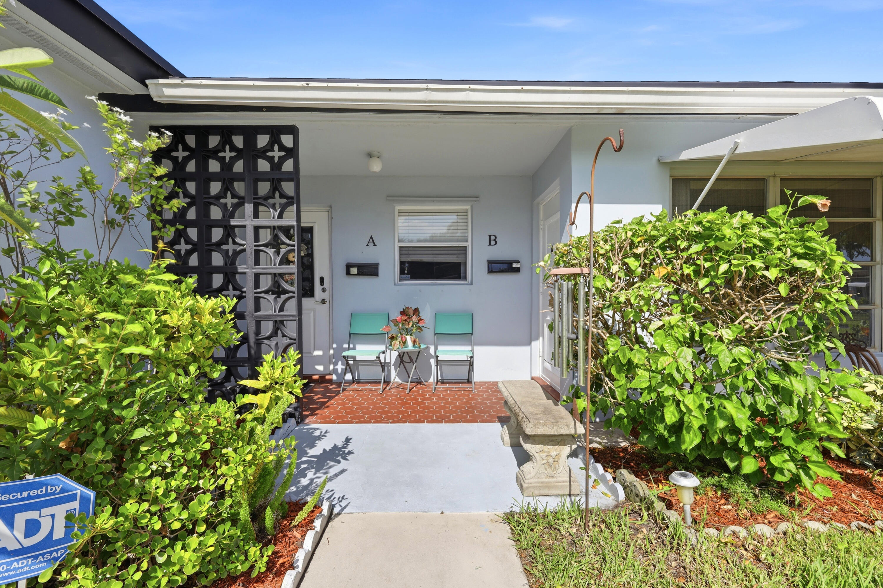 415 High Point Boulevard # B — Photo 3