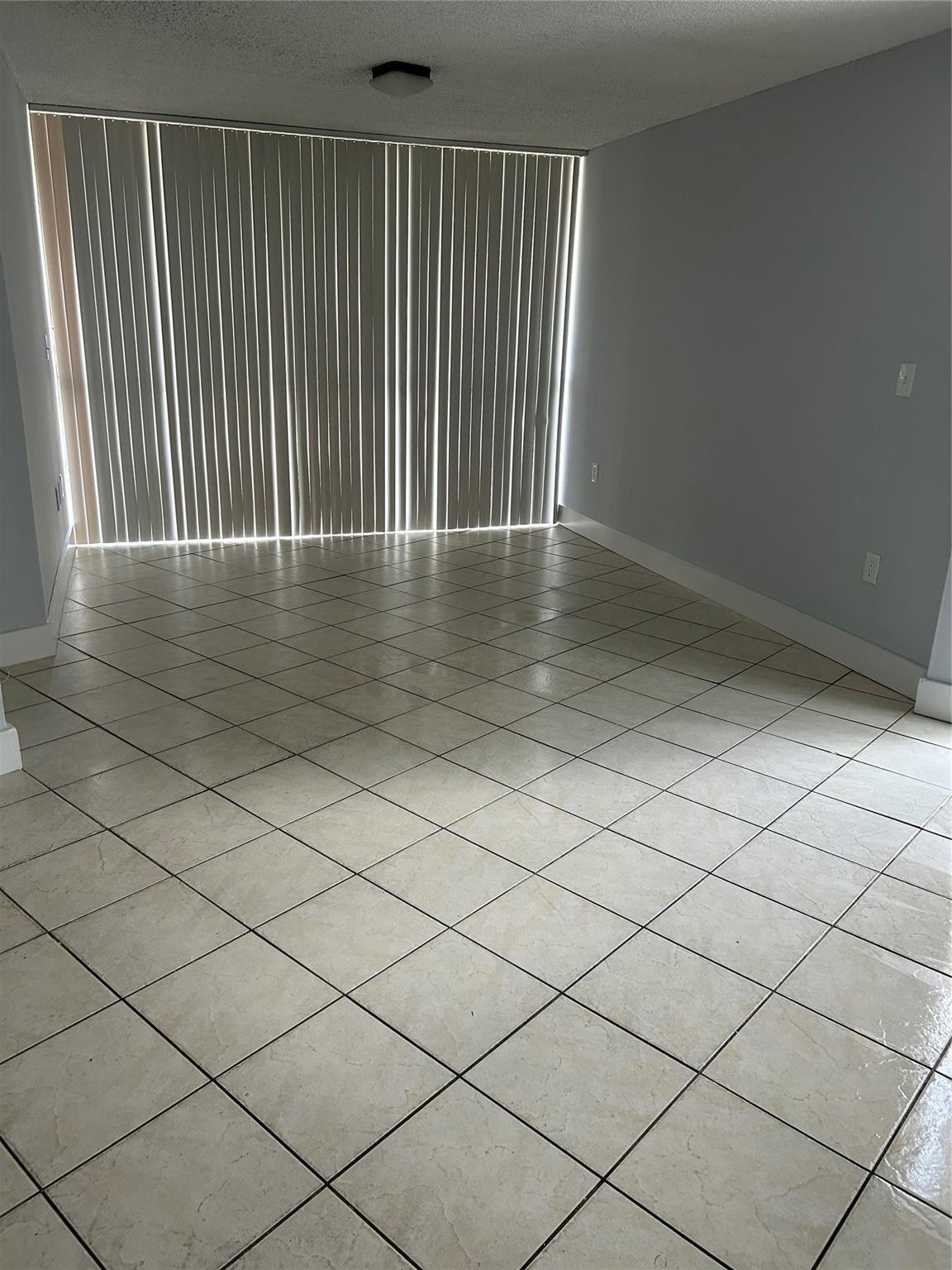 7035 NW 186TH Street # D111 — Photo 5