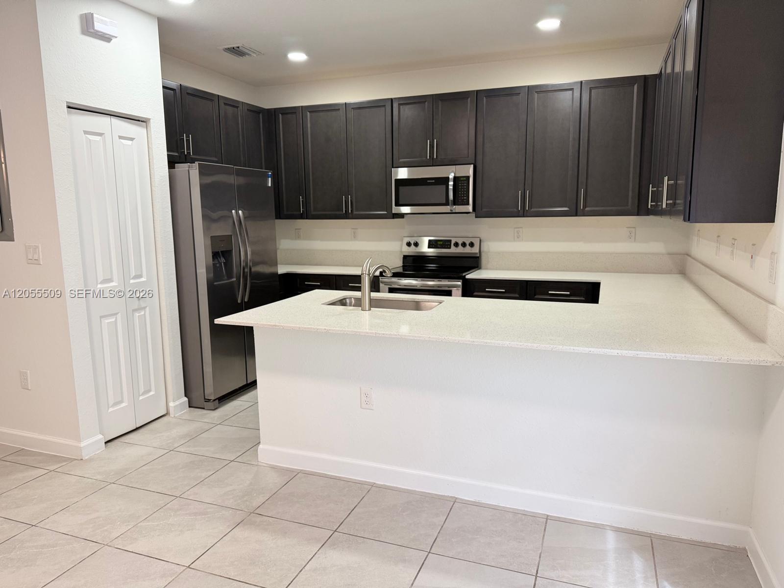 9965 SW 228th Ter — Photo 4