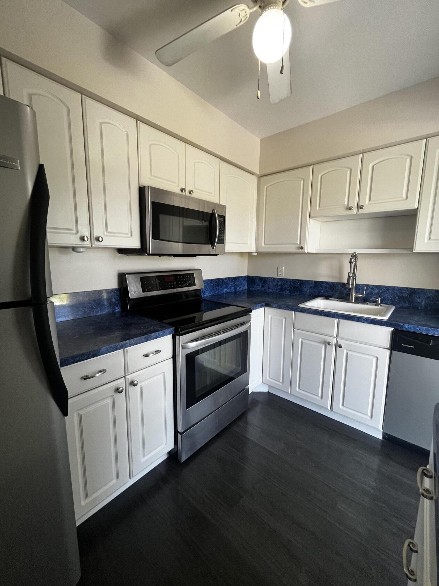 809 Hummingbird Way # 5C — Photo 2