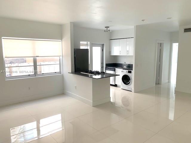 1604 Drexel Ave # 109, Miami Beach FL 33139
