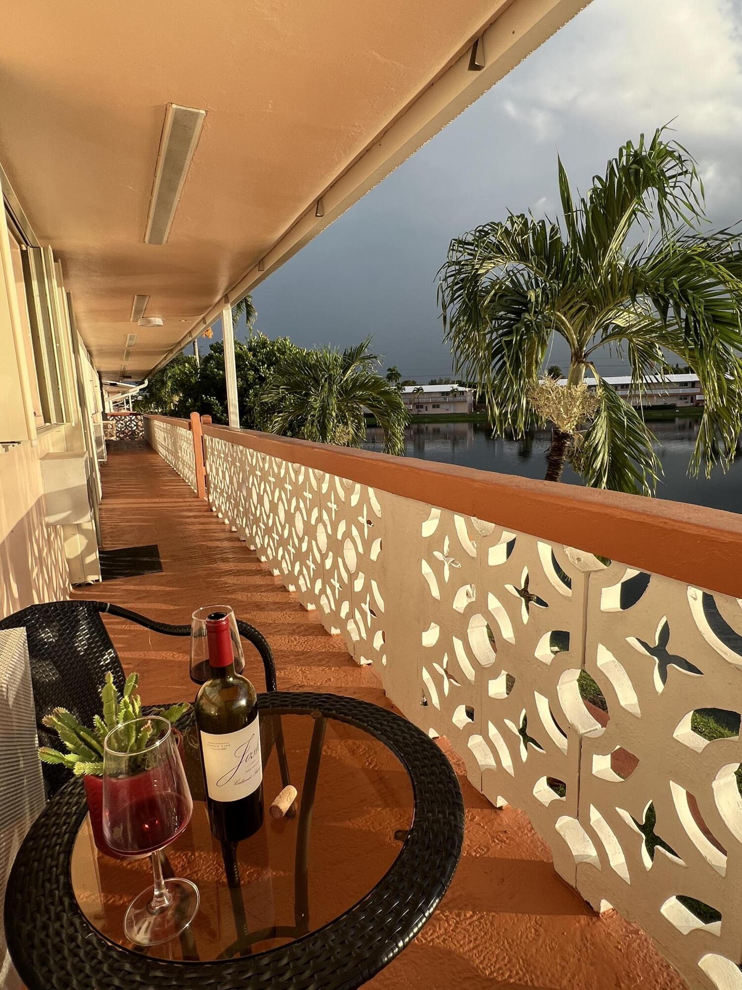 900 SW 10th Terrace # S20, Hallandale Beach FL 33009