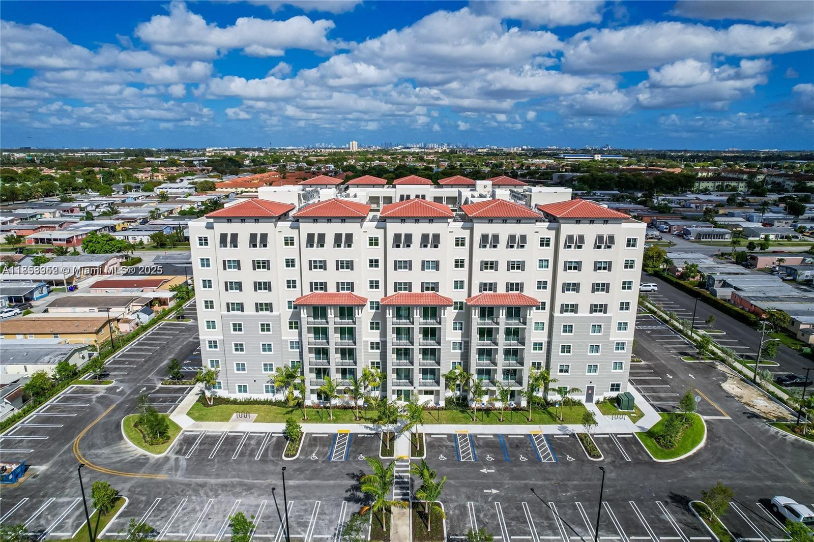 400 NW 112th Ave # 718, Sweetwater FL 33172