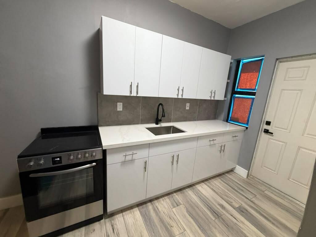 7734 BYRON Avenue # 10, Miami Beach FL 33141