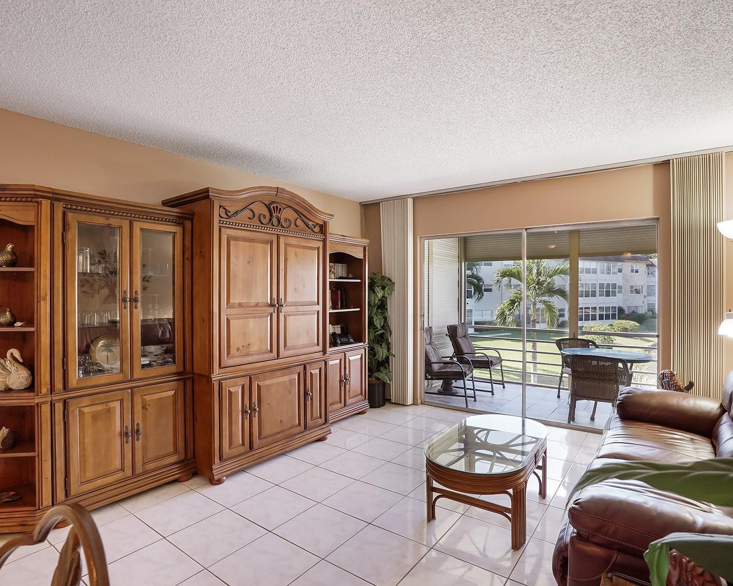 3501 NW 47th Avenue # 503 — Photo 4