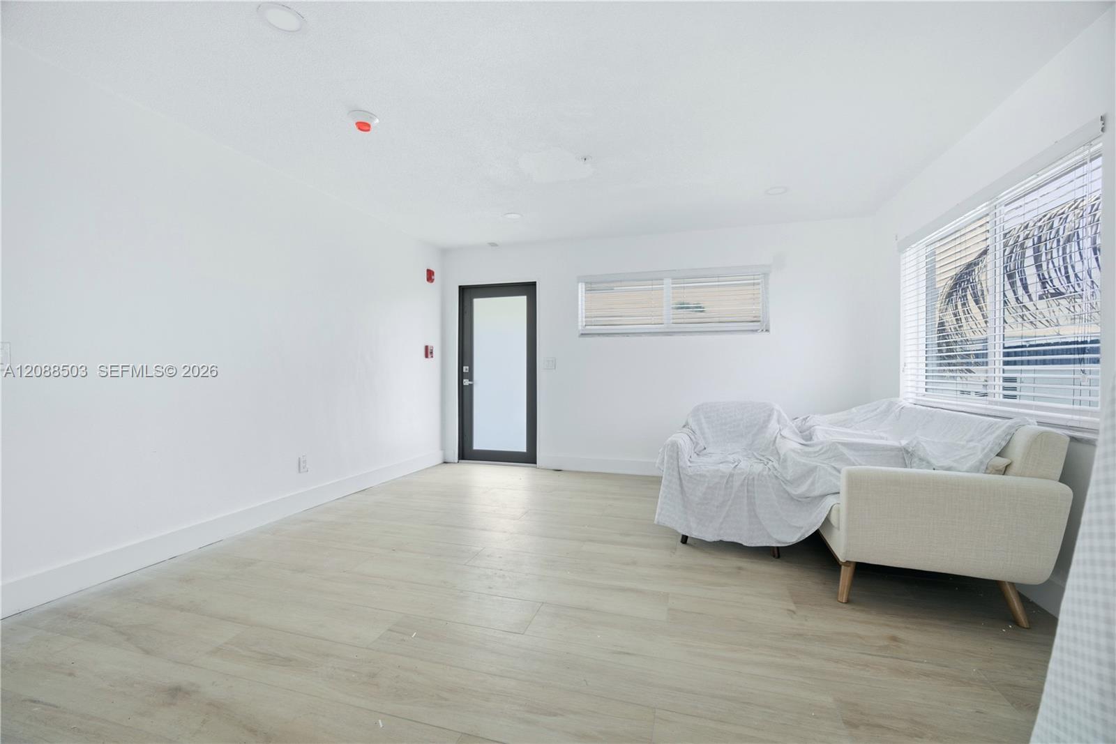 2209 SW 61st Ave # 2 — Photo 2