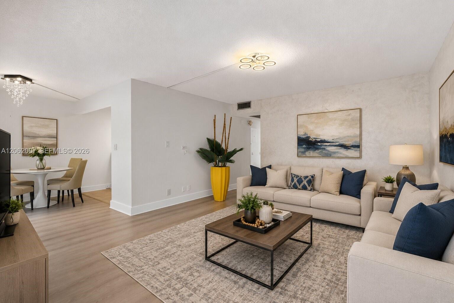 1903 Bermuda Cir # D2 — Photo 3