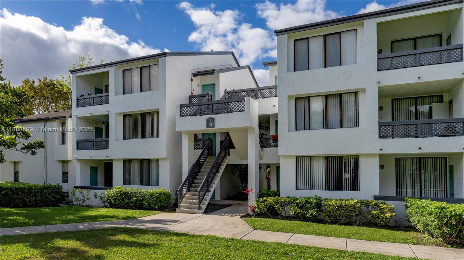 4303 W Atlantic Blvd # 1720, Coconut Creek FL 33066