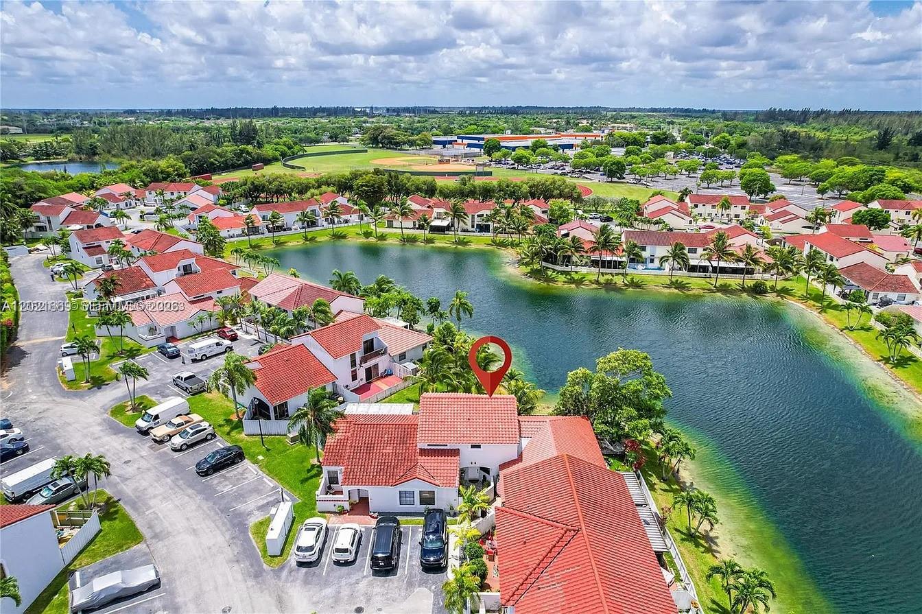 1711 San Remo Cir, Homestead FL 33035