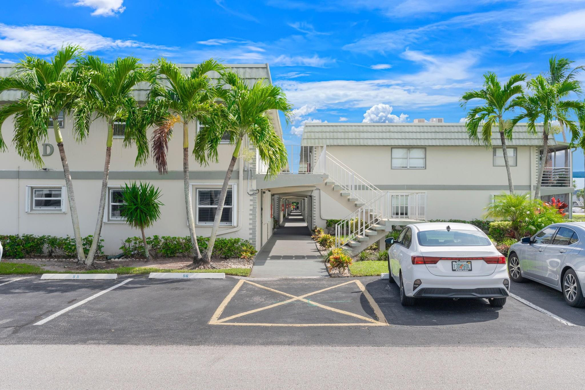 189 Brittany D # 189, Delray Beach FL 33446