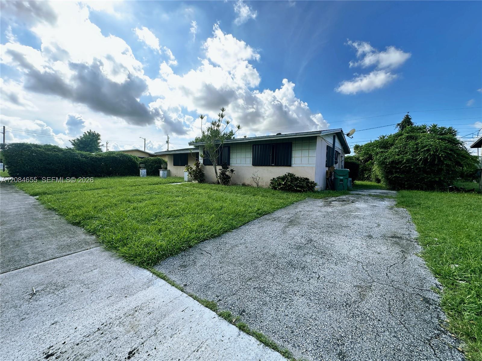 1410 NW 174th St — Photo 2