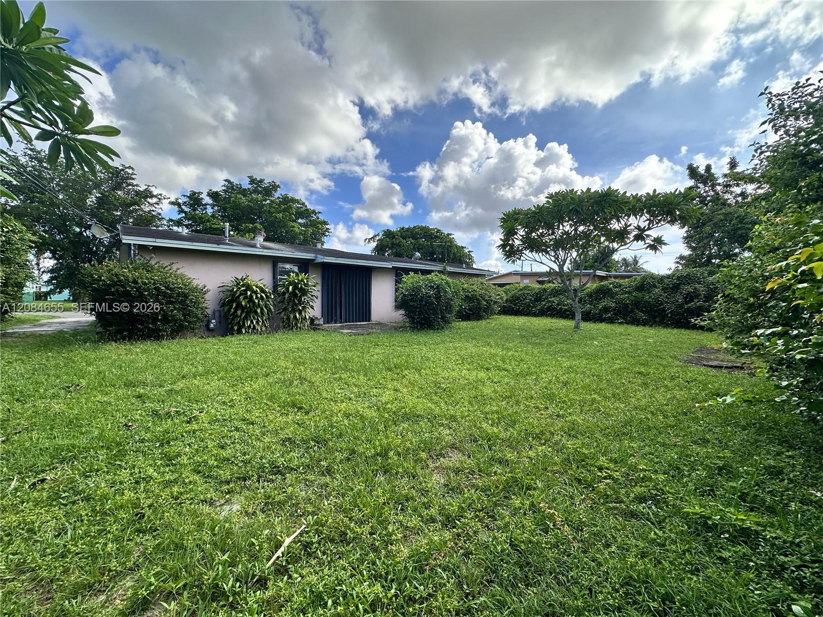 1410 NW 174th St — Photo 3