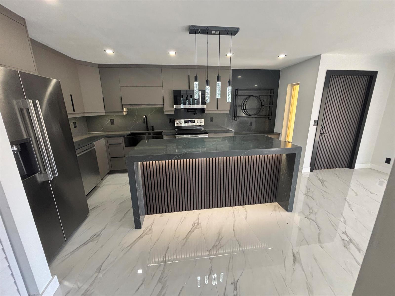 4695 Sable Pine Circle # C2, West Palm Beach FL 33417
