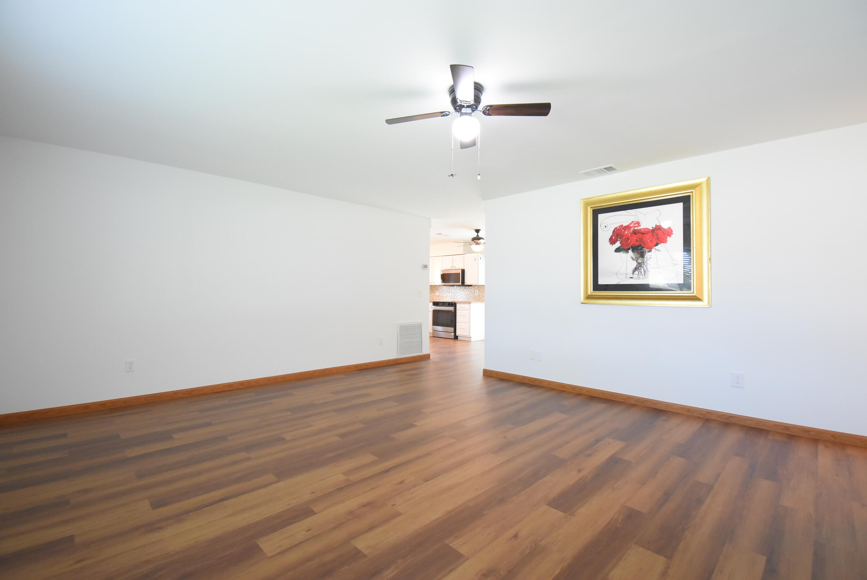 22047 CALDERA Avenue — Photo 3