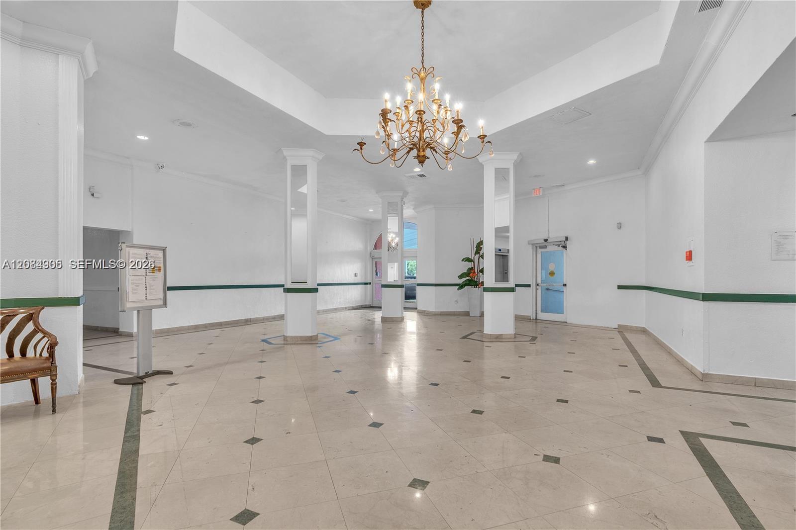 1301 NE Miami Gardens Dr # 515W — Photo 4
