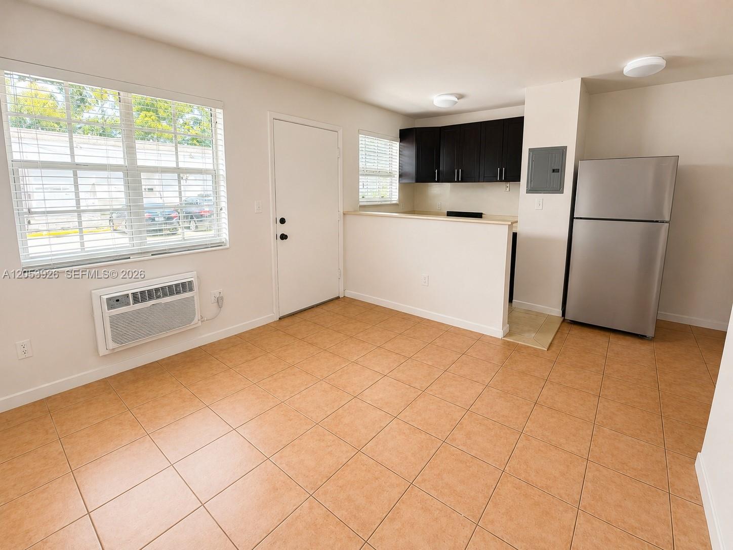 427 Anastasia Ave # 5, Coral Gables FL 33134