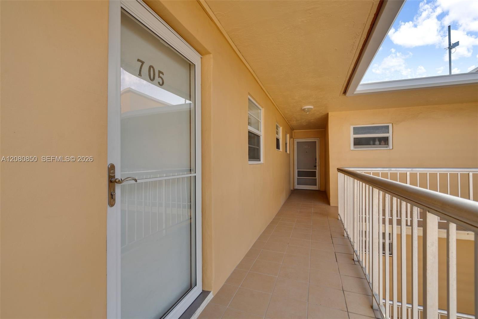 730 Pennsylvania Ave # 705 — Photo 3