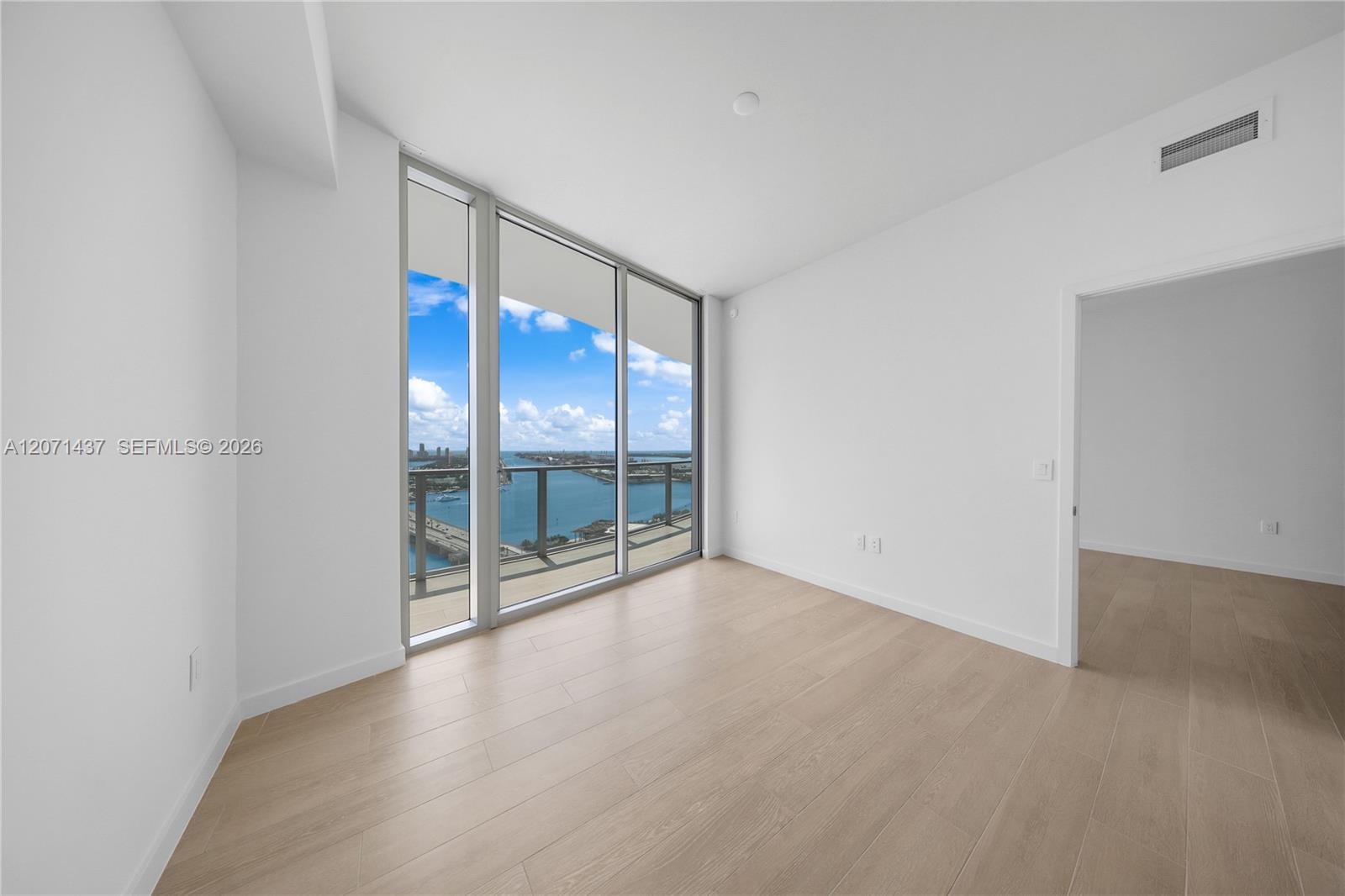 1400 Biscayne Blvd # 3405 View 12