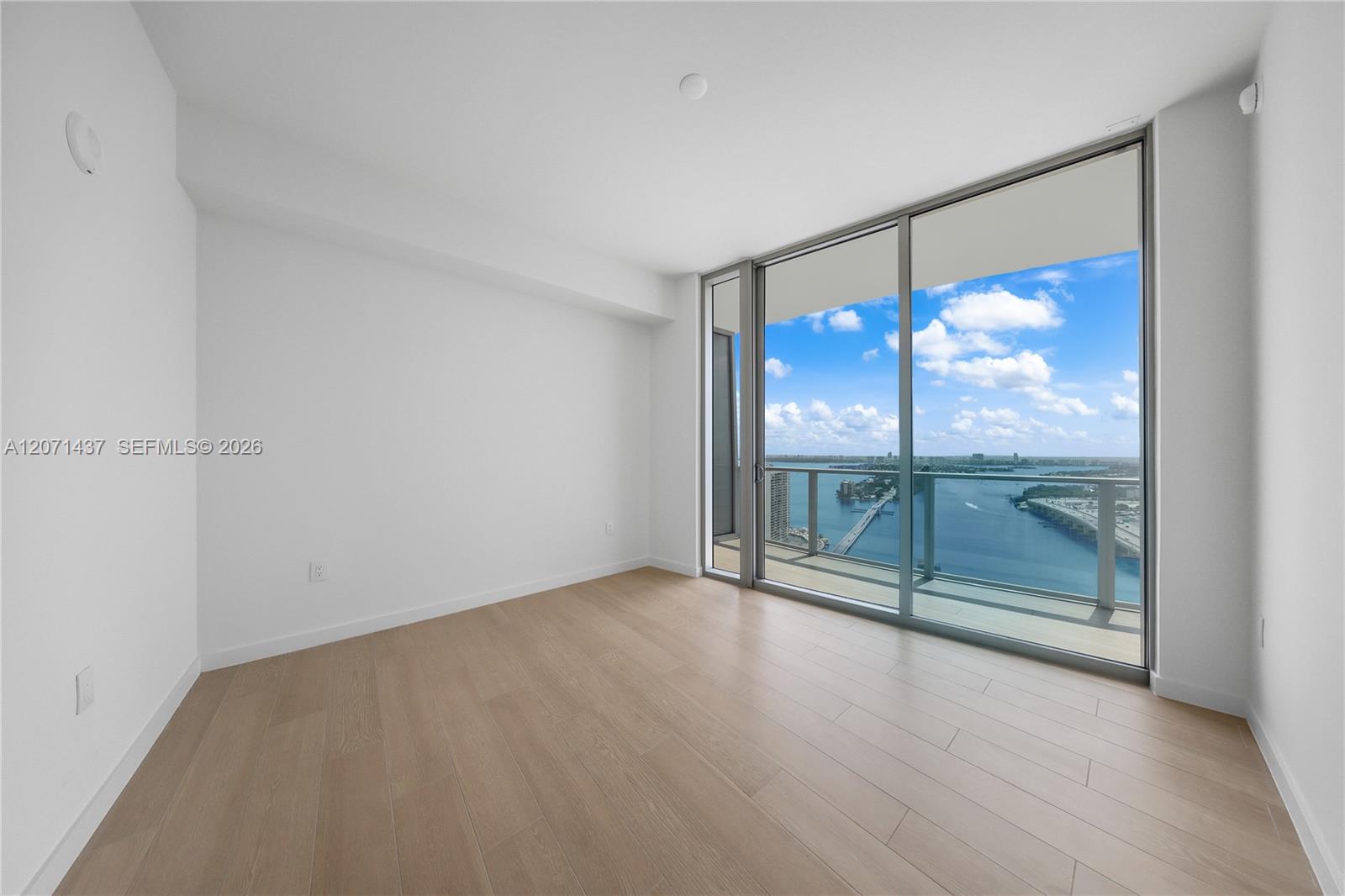 1400 Biscayne Blvd # 3405 View 13