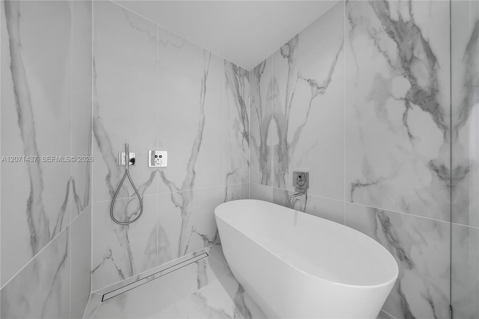 1400 Biscayne Blvd # 3405 View 15
