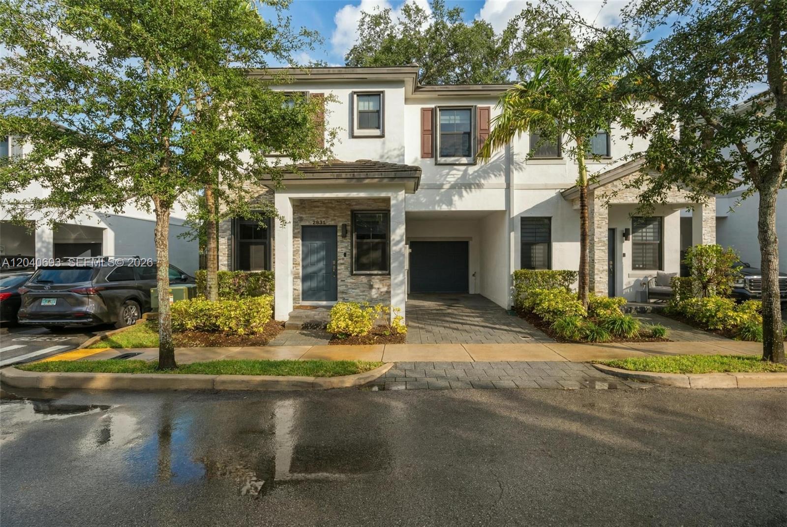 2821 SW 17th Ave, Fort Lauderdale FL 33315