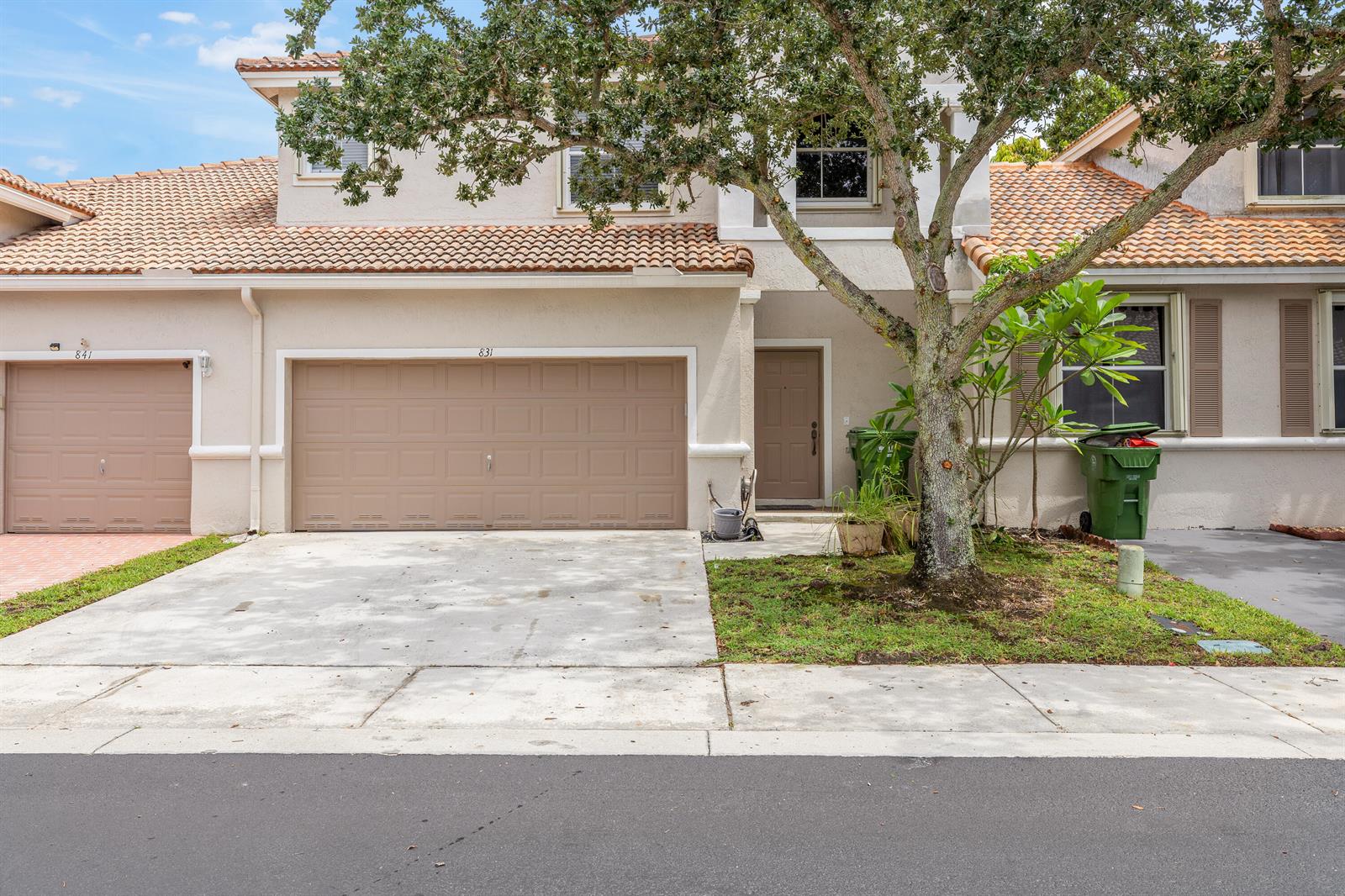 831 NW 130TH Avenue, Pembroke Pines FL 33028