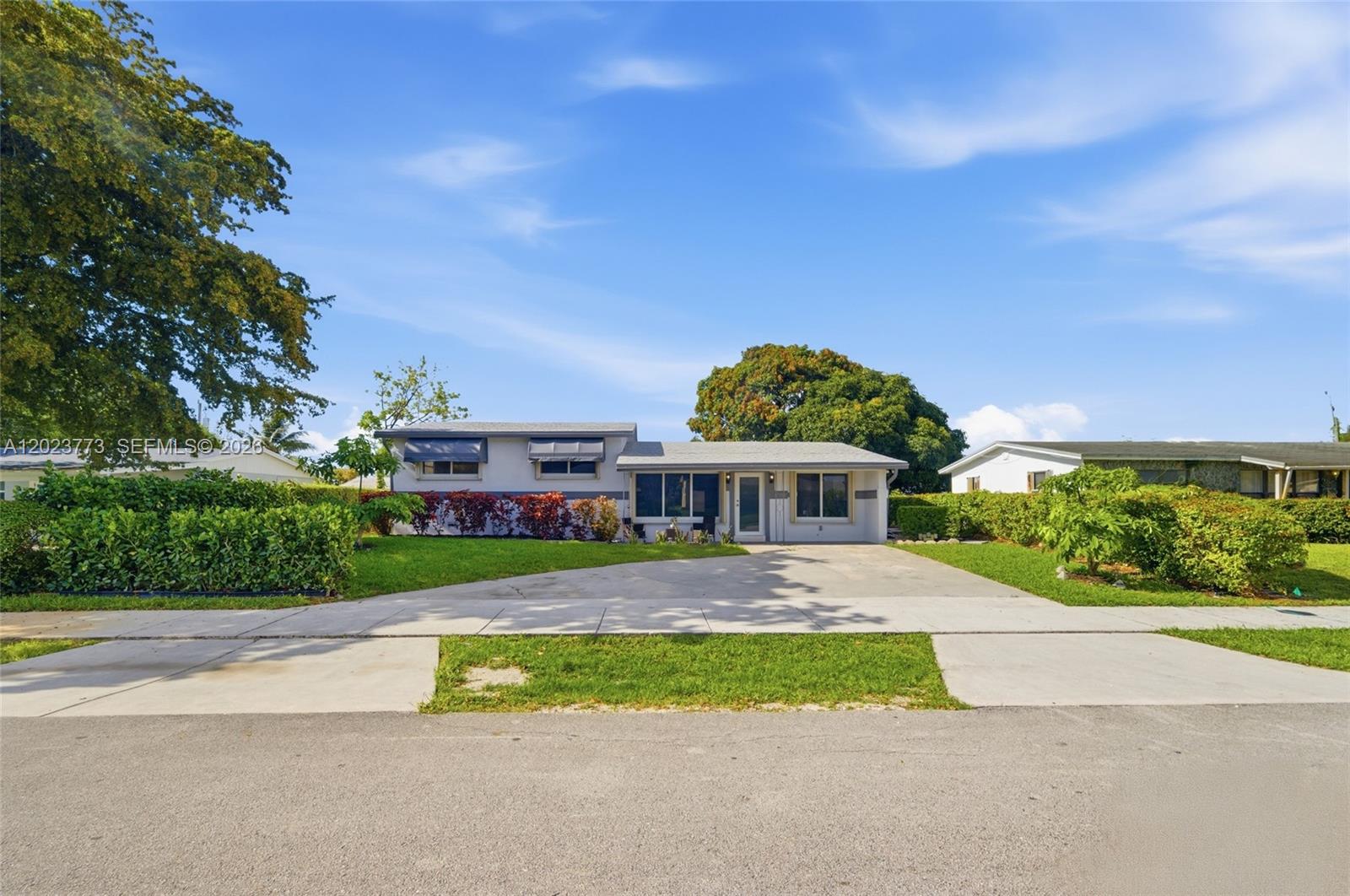 2780 NW 25th St, Fort Lauderdale FL 33311