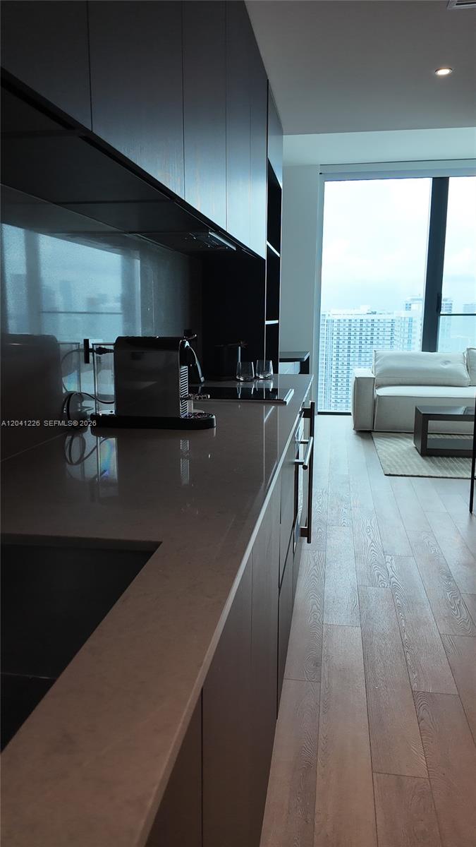 20 NE 11th St # 1505, Miami FL 33132