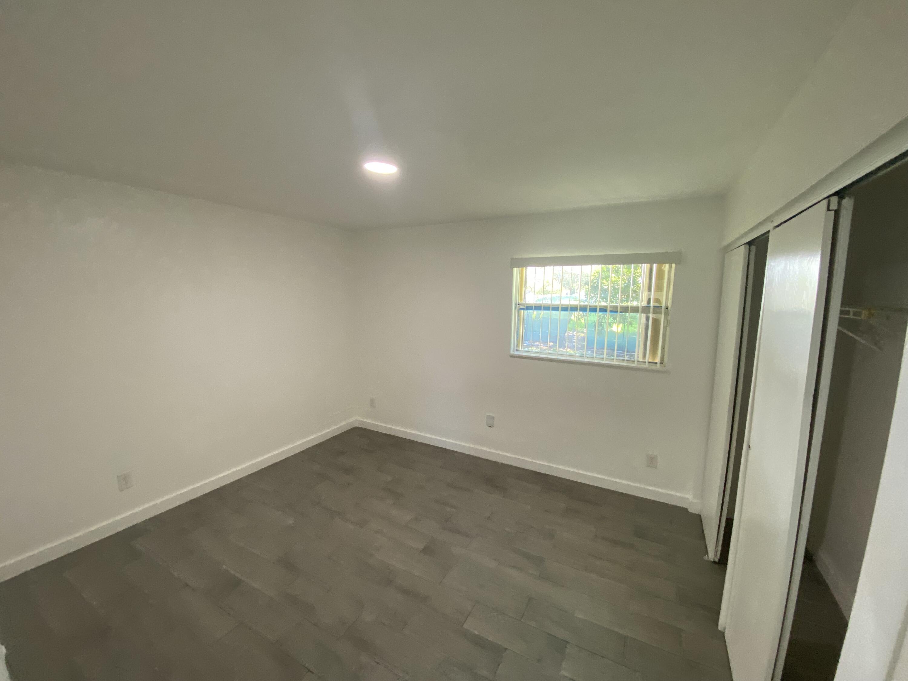 850 SW 9th Avenue # C View 7