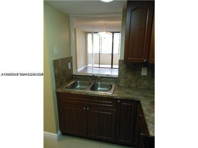8335 SW 152 AV # 308 — Photo 3