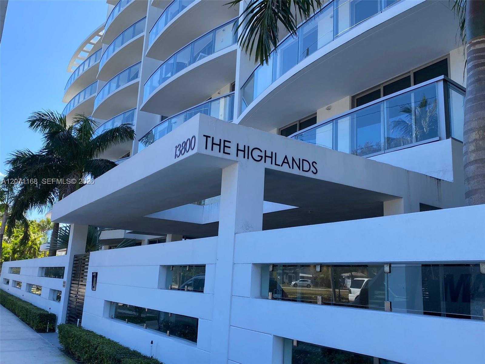 13800 Highland Dr View 1