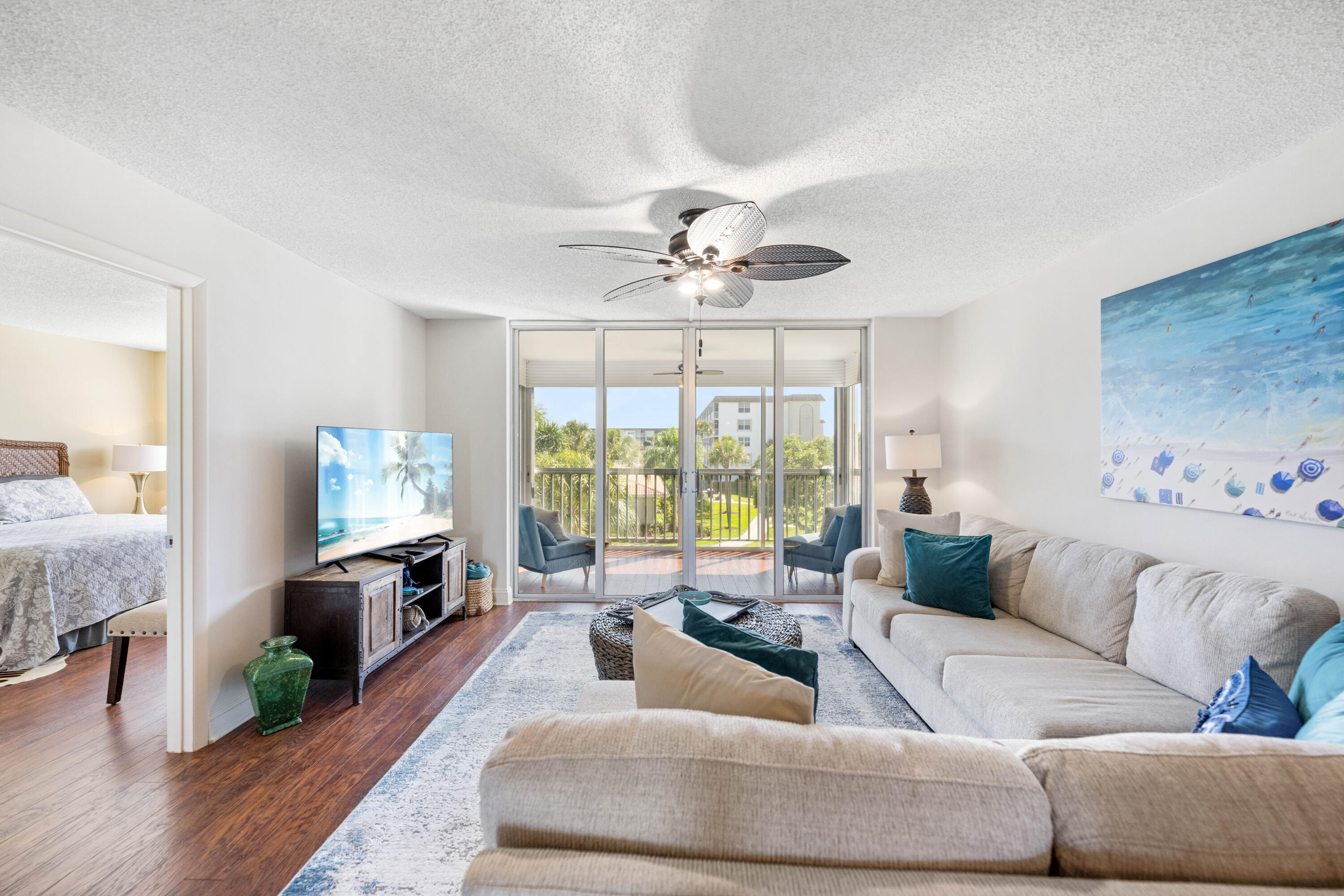 900 DOGWOOD Drive # 339 — Photo 4