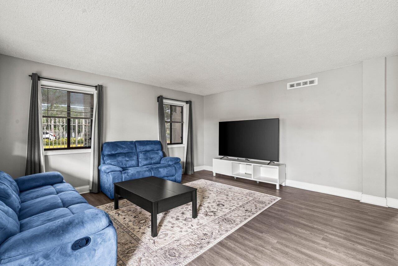 6900 SW 39th Street # 101j — Photo 5