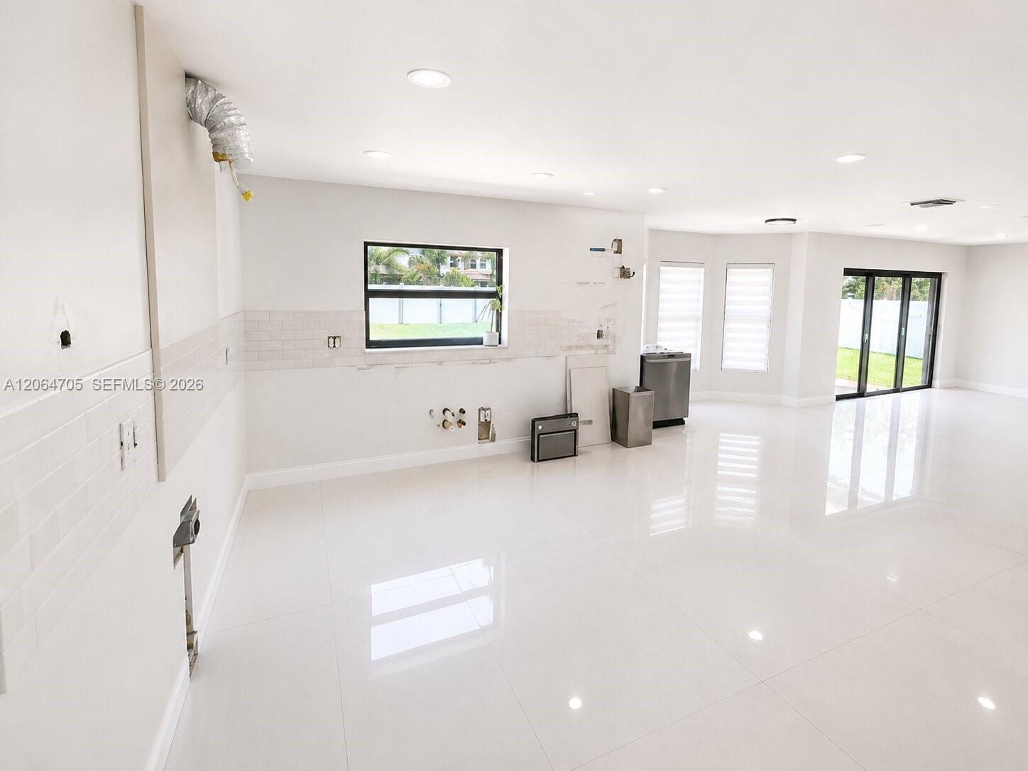 3536 SW 173rd Way — Photo 3