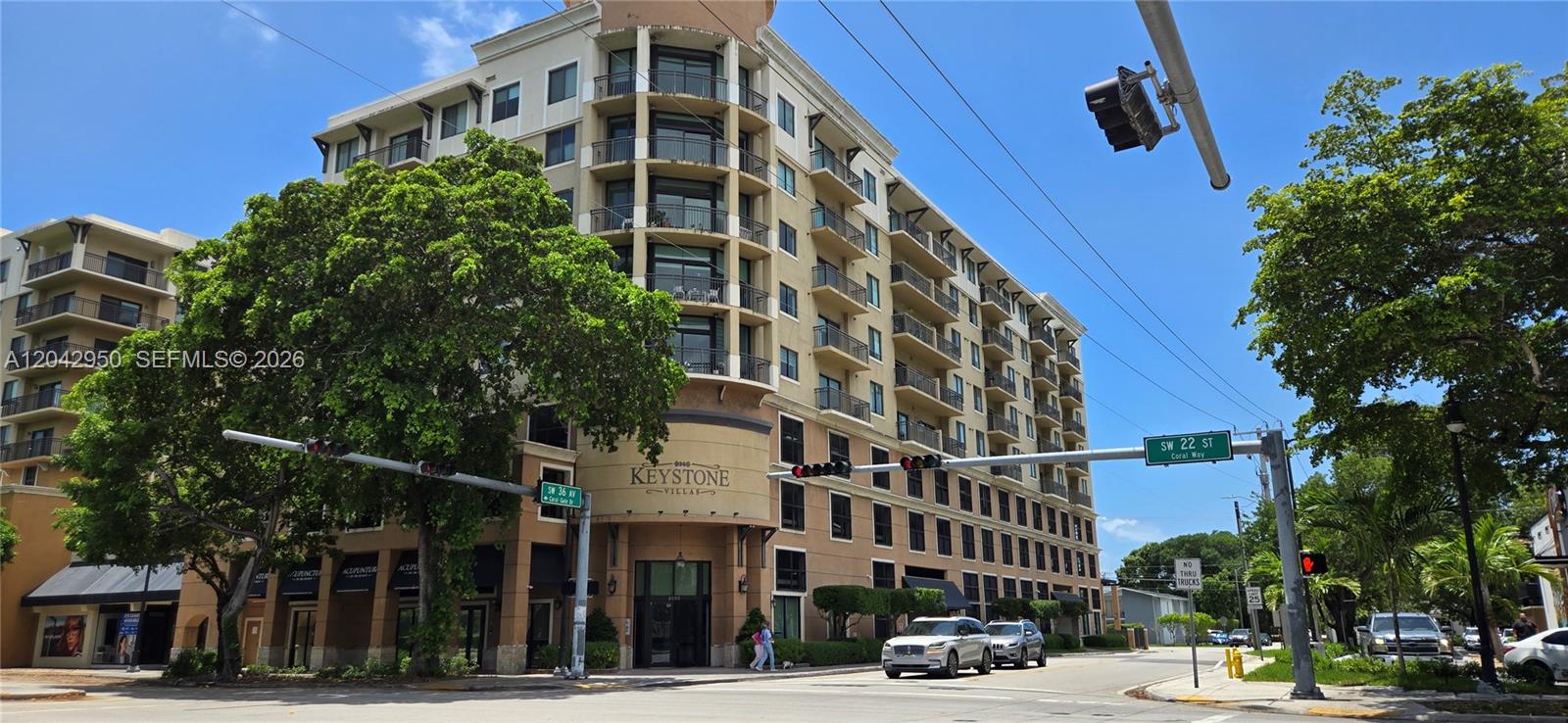 3590 CORAL WAY # 902, Miami FL 33145