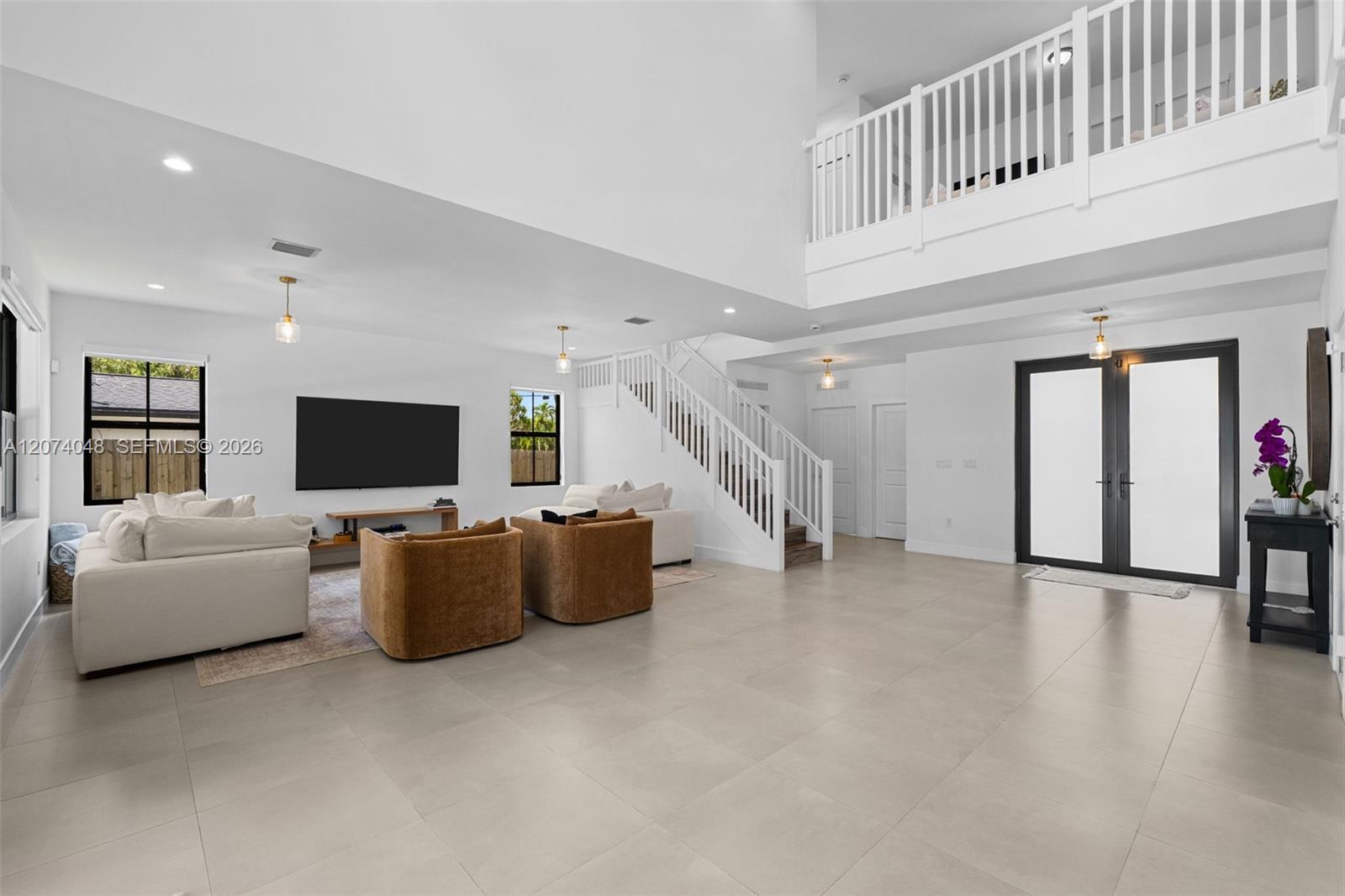 15875 SW 90th Ave — Photo 4