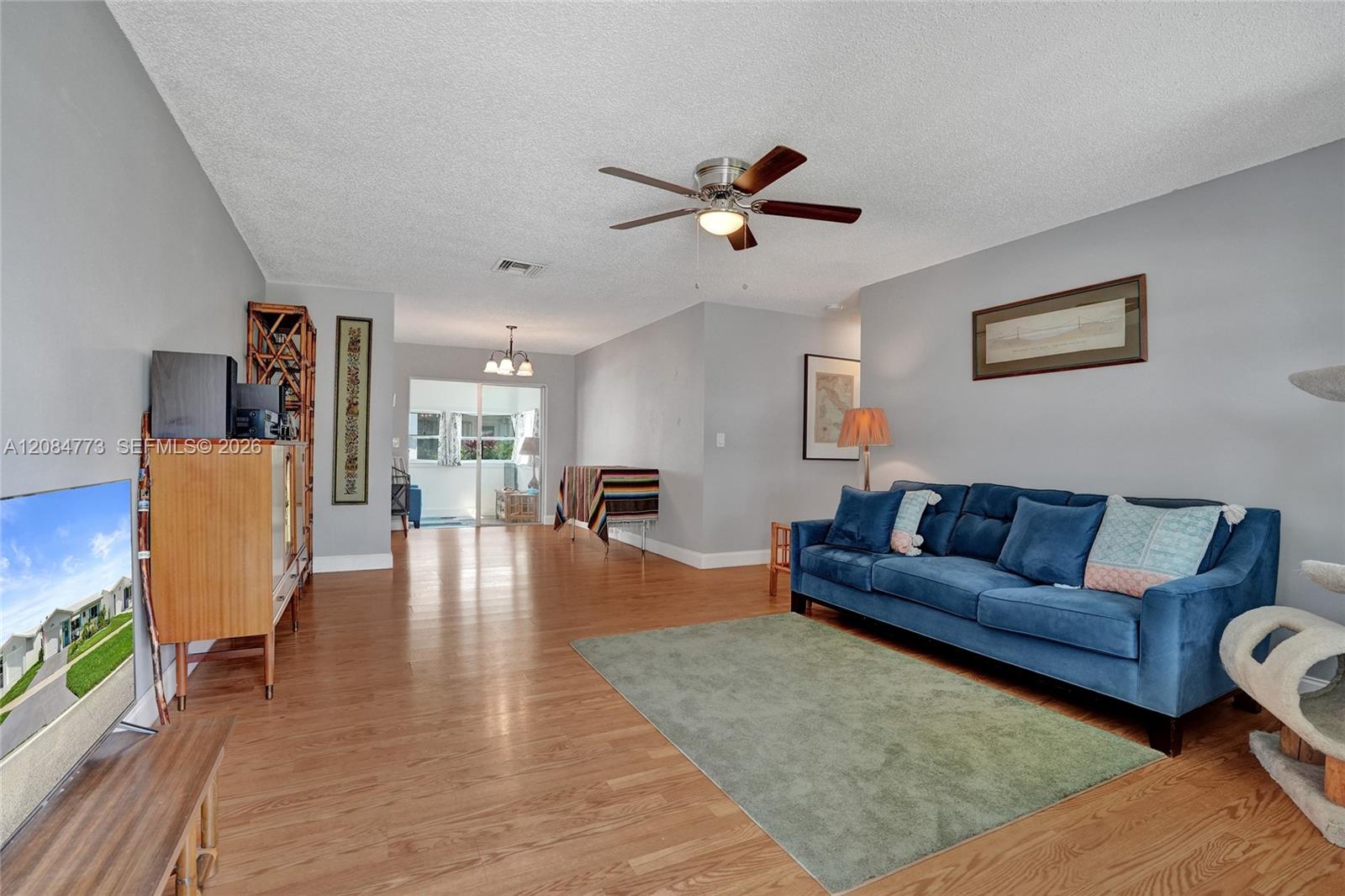 2083 SW 13th Ave — Photo 5