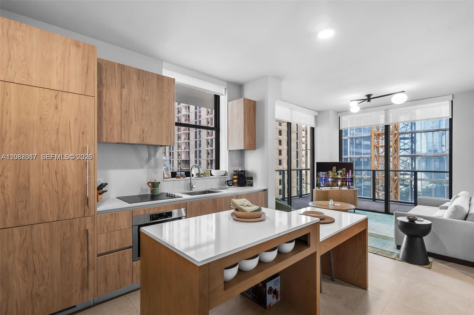 11 NE 6th St # 2207 — Photo 4
