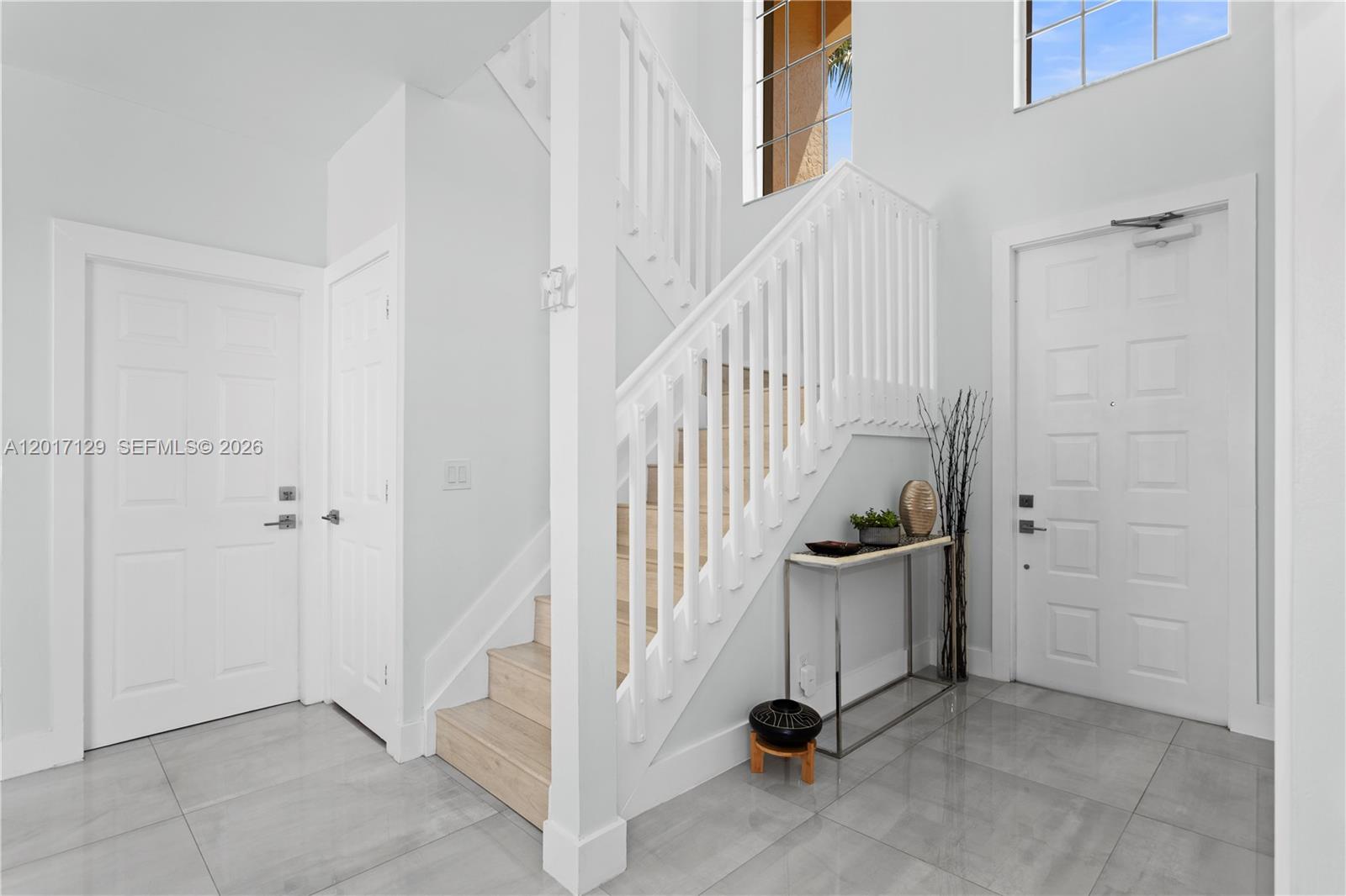 1240 Grant St — Photo 3