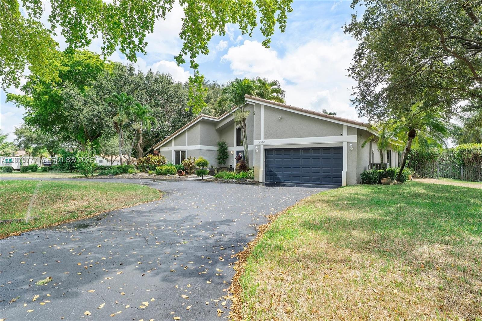 3301 NW 112th Ave — Photo 4