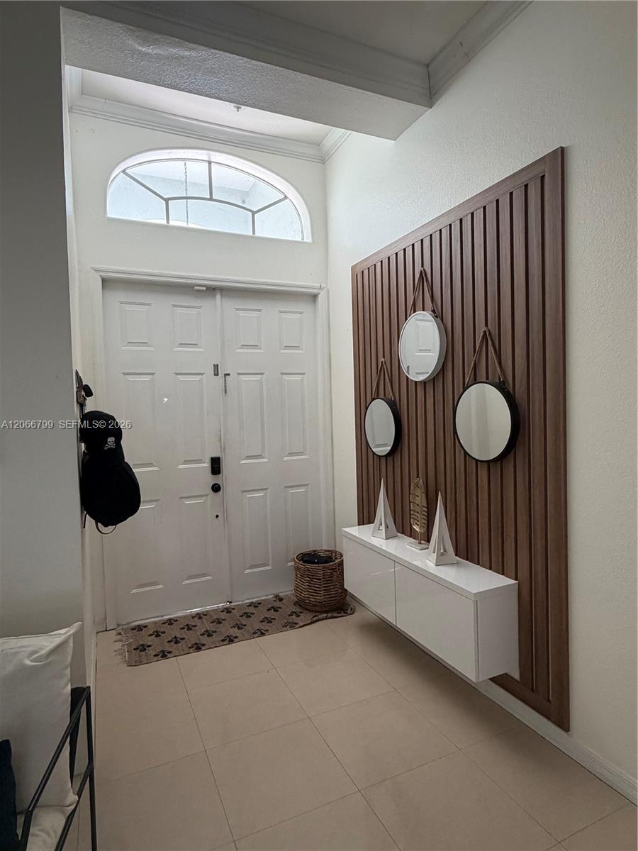 8208 SW 166th Pl — Photo 3